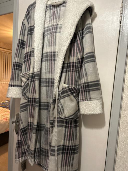 Buy & Sell Whiston Knowsley - Photos for Dressing gown