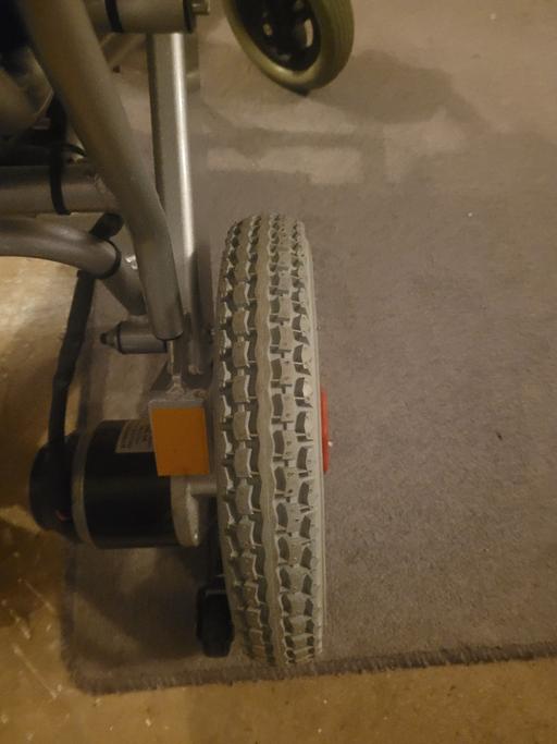 Buy & Sell Leavesden Watford - Photos for electric wheelchair and charger