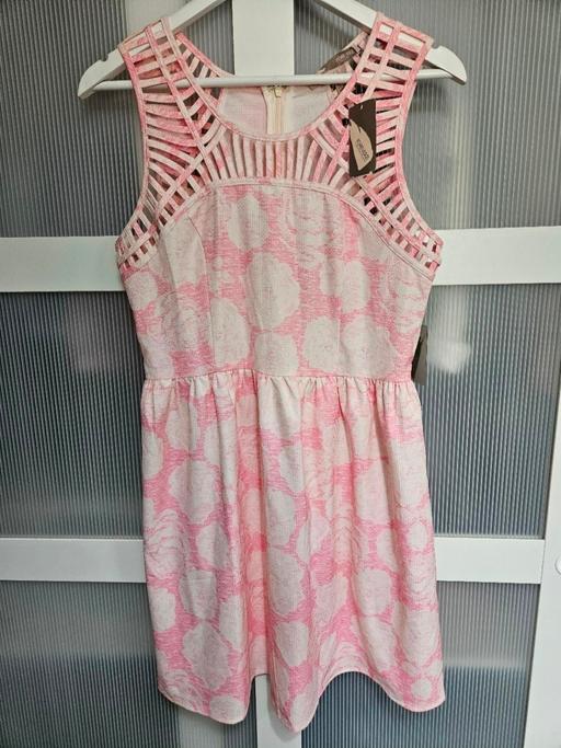 Buy & Sell Weston Point Halton - Photos for 🌟NEW🌟 Size M FORVER21 dress