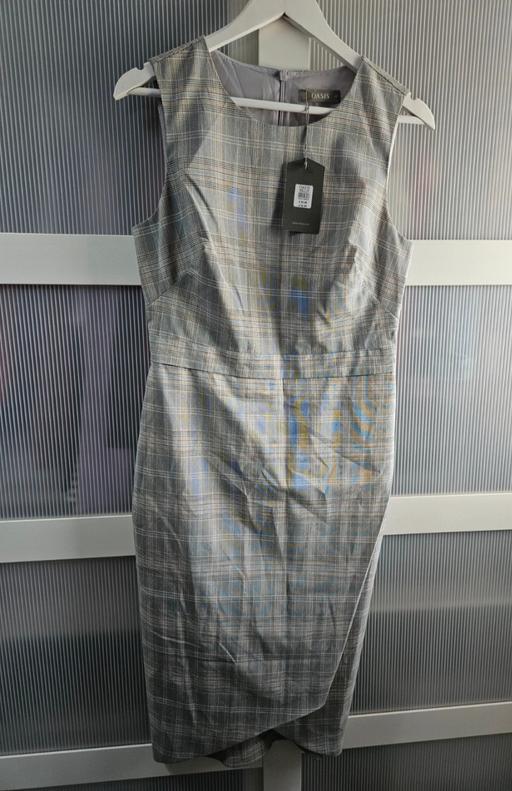 Buy & Sell Weston Point Halton - Photos for 🌟NEW🌟 Size 12 OASIS formal dress