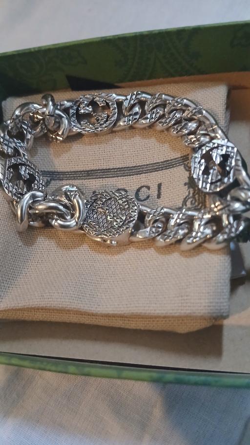 Buy & Sell Victoria Docks East London - Photos for gucci bracelet