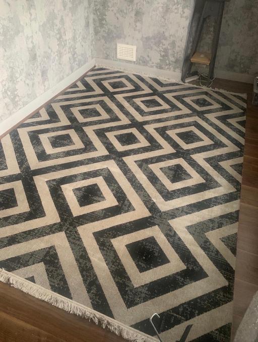 Buy & Sell Little Billing West Northamptonshire - Photos for Large Wayfair rug 200 x 280cm rug