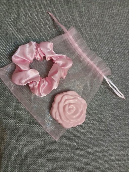 Buy & Sell Bradley Fold Trading Estate Bury - Photos for Bobble Mirror Bag New