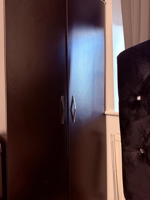 Buy & Sell Mitcham Merton - Photos for Wardrobe