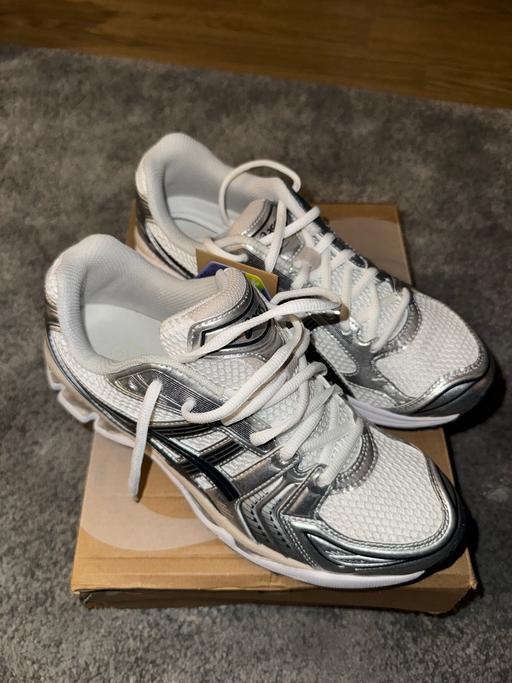 Buy & Sell Wembley Brent - Photos for ASICS Gel KAYANO 14