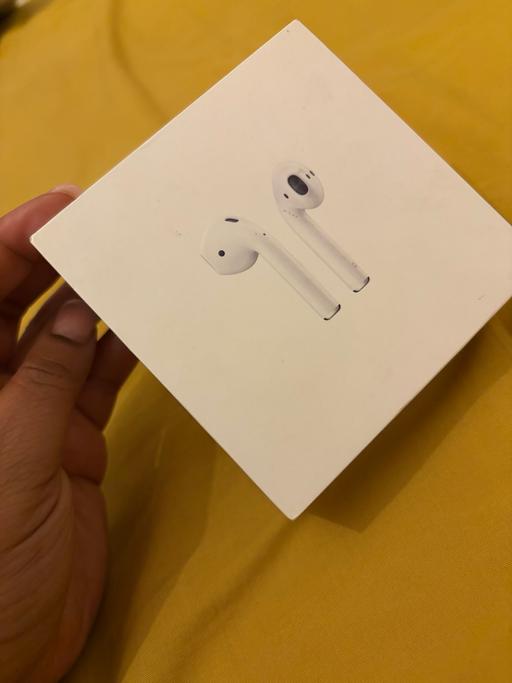 Buy & Sell Shepherd`s Bush West London - Photos for Apple iPods