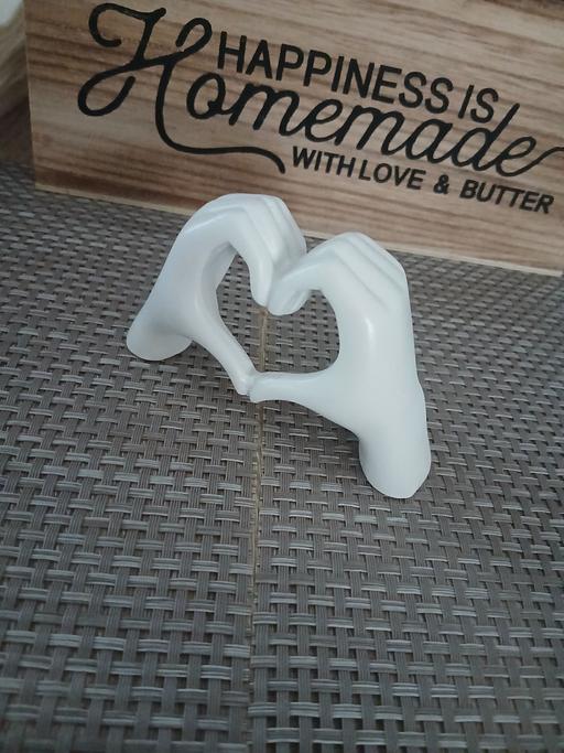 Buy & Sell Radcliffe Bury - Photos for Ornament (Like New)