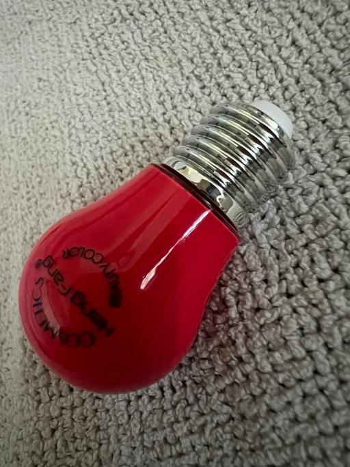 Buy & Sell Hetton-Le-Hole Sunderland - Photos for Novelty Lightbulb Lip Colour ( New )