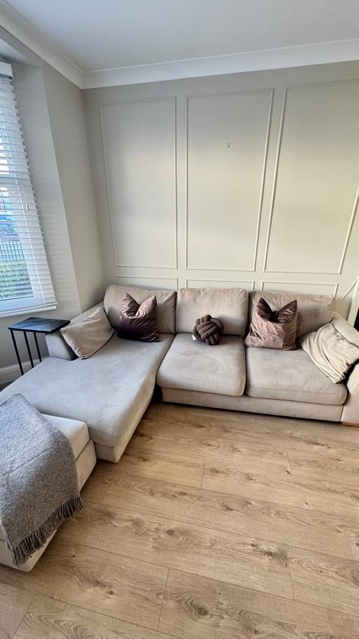 Buy & Sell Northfleet Gravesham - Photos for Plush LH 4 Seater Sofa