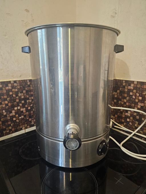 Buy & Sell Pensnett Dudley - Photos for BURCO 27L WATER HEATER/ URN