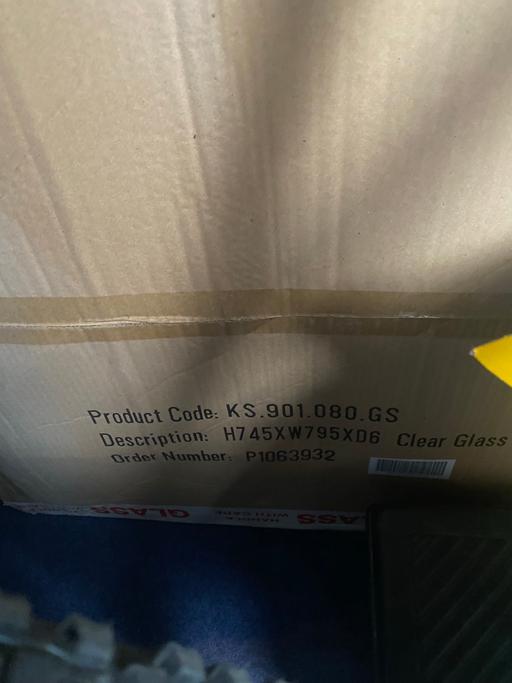 Buy & Sell Cranfield Bedford - Photos for Clear glass splashback