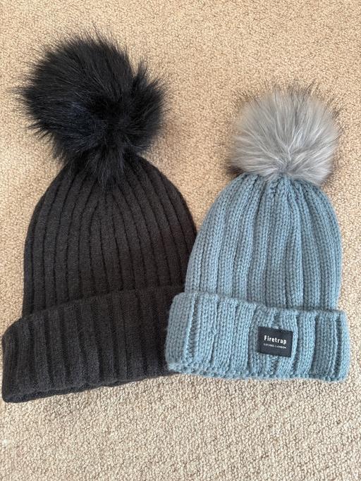 Buy & Sell Aston Rotherham - Photos for Two bobble hats