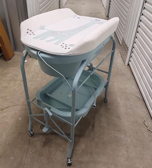Buy & Sell Croydon South East London - Photos for Foldable baby bath and changing station