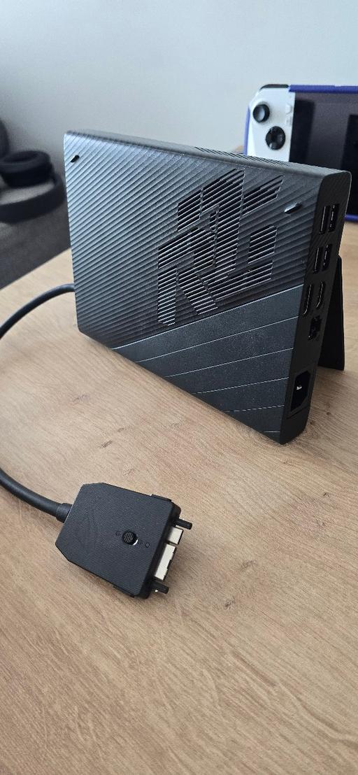 Buy & Sell Stretford Trafford - Photos for ASUS ROG XG MOBILE 3080 EXTERNAL GPU