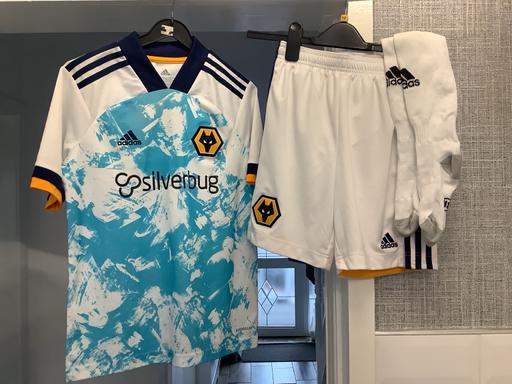 Buy & Sell Woodsetton Dudley - Photos for Wolves kit 11-12yrs