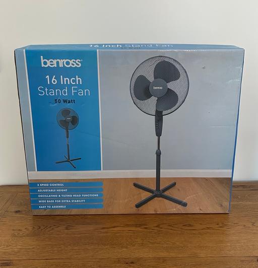Buy & Sell Stoke Heath Bromsgrove - Photos for Oscillating Fan, Grey, 16’ Freestanding!