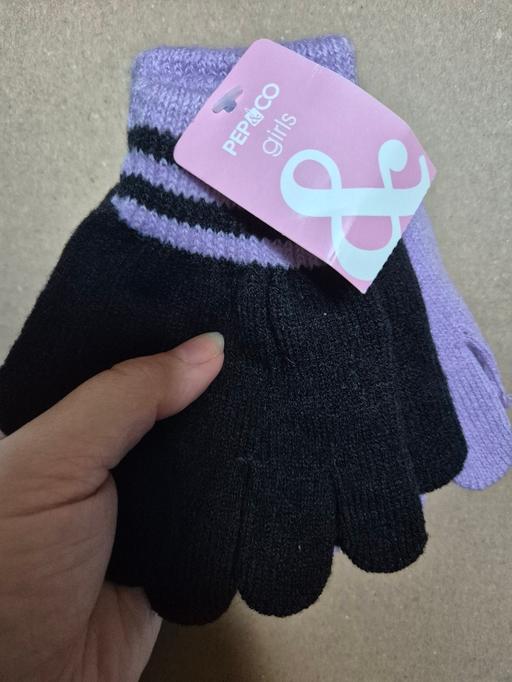 Buy & Sell Crumpsall Manchester - Photos for new Girls 2pk Gloves