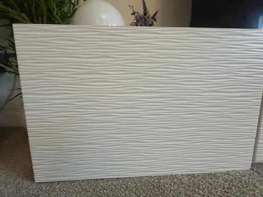 Buy & Sell Mill Hill East Station Barnet - Photos for Tv unit