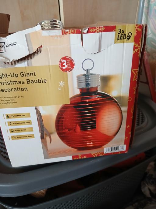 Buy & Sell Netherton Dudley - Photos for big light up xmas buble