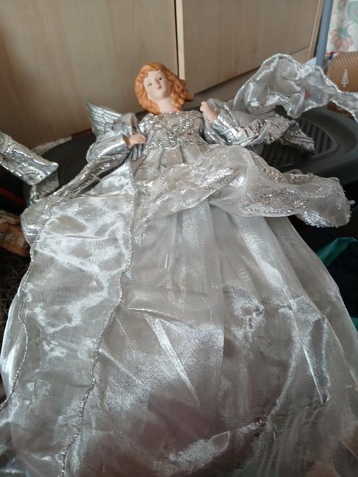 Buy & Sell Netherton Dudley - Photos for big xmas angle over 12 ins