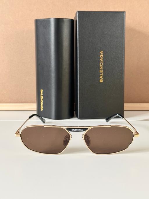 Buy & Sell Bushey Hertsmere - Photos for Women’s Sunglasses Christmas