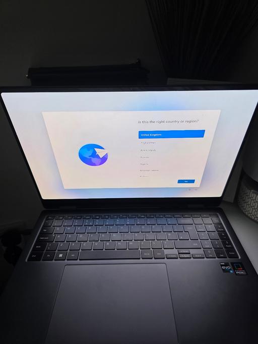 Buy & Sell Basingstoke Basingstoke and Deane - Photos for Samsung Book3 Pro360 5g 256gb