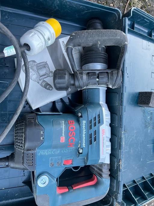 Buy & Sell The Avenues Hull - Photos for Bosh hammer