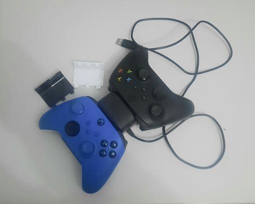 Buy & Sell Rubery Birmingham - Photos for xbox one s/x controllers x 2