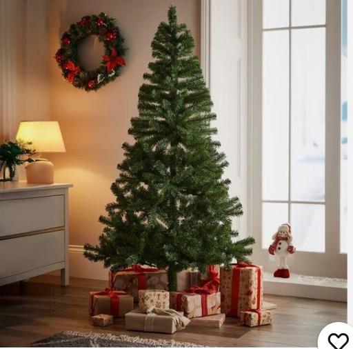 Buy & Sell Oldbury Sandwell - Photos for New! 6ft green Christmas tree