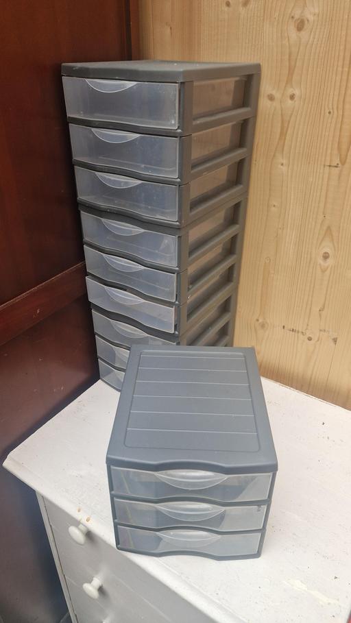 Buy & Sell Walthamstow East London - Photos for 4 X MINI COMPACT STORAGE TOWER
