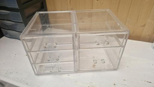Buy & Sell Walthamstow East London - Photos for STORAGE BOX WITH 5 DRAWERS
