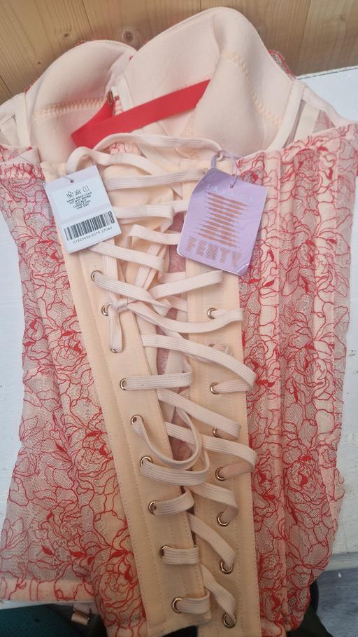 Buy & Sell Walthamstow East London - Photos for FENTY CORSET