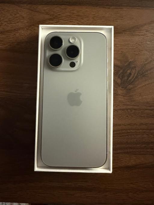 Buy & Sell Hersham Elmbridge - Photos for iPhone 15 Pro - Natural Titanium