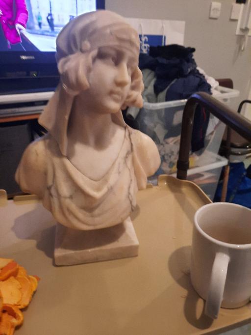 Buy & Sell Bermondsey South East London - Photos for Marble bust