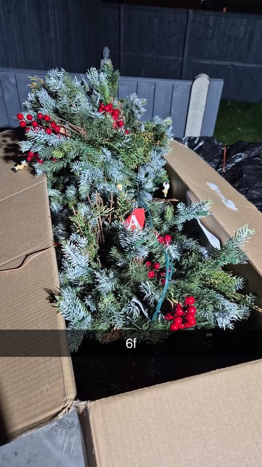 Buy & Sell Sheffield City Centre Sheffield - Photos for 6ft Xmas tree