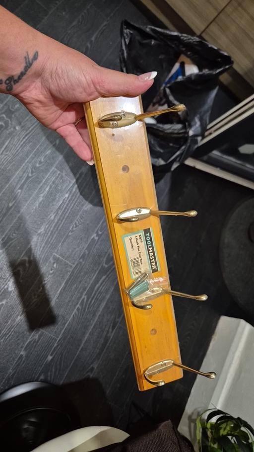 Buy & Sell Sheffield City Centre Sheffield - Photos for coat hanger