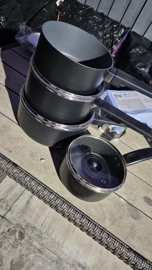 Buy & Sell Sheffield City Centre Sheffield - Photos for russell hobbs pan set