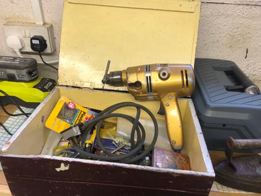 Buy & Sell Mawneys Havering - Photos for BLACK AND DECKER CABLED DRILL