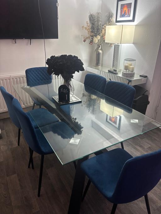 Buy & Sell Woodgate Birmingham - Photos for Next dining table and 6 chairs