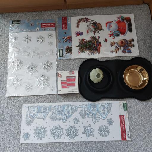 Buy & Sell Newbridge Wolverhampton - Photos for Christmas Decorations, gifts n dog accessorie