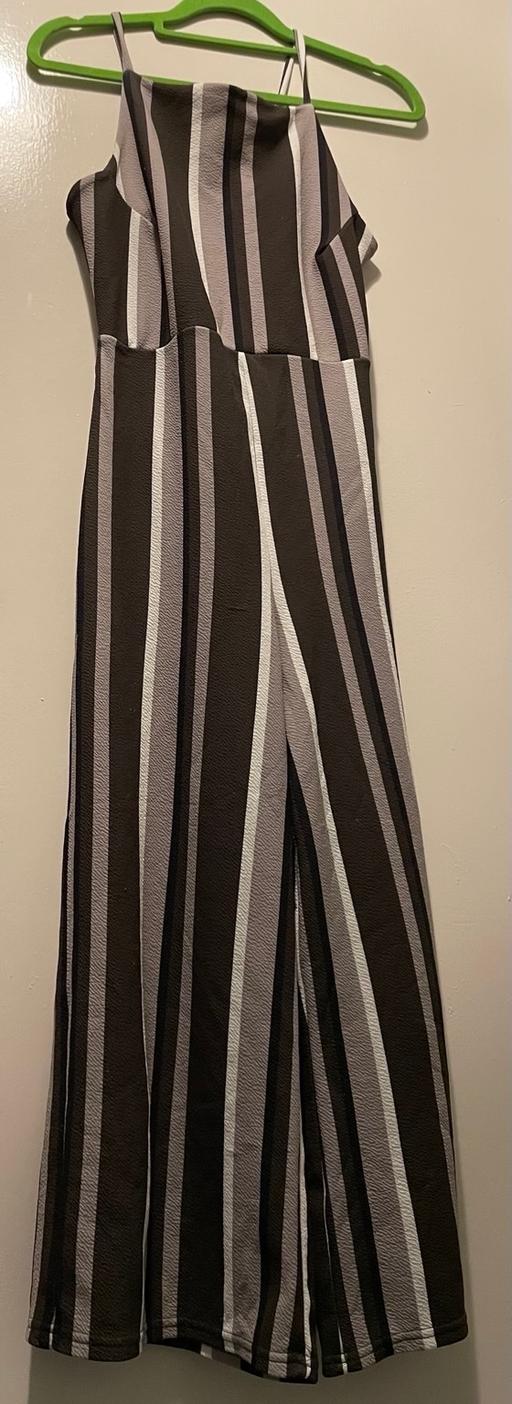 Buy & Sell Nunhead South East London - Photos for Stripe jumpsuit w/ partly opened back