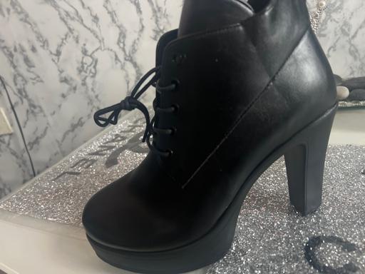 Buy & Sell Bentley Walsall - Photos for Seling 🥾 boots size 41