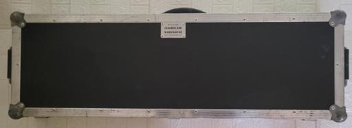 Buy & Sell Basingstoke Basingstoke and Deane - Photos for Flightcase Warehouse 61 Key FREE UK Ship