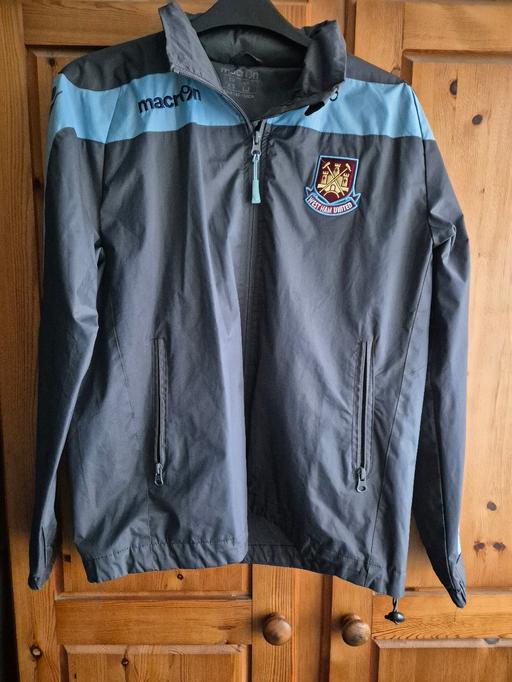 Buy & Sell Dagenham Barking and Dagenham - Photos for Junior West Ham Jacket