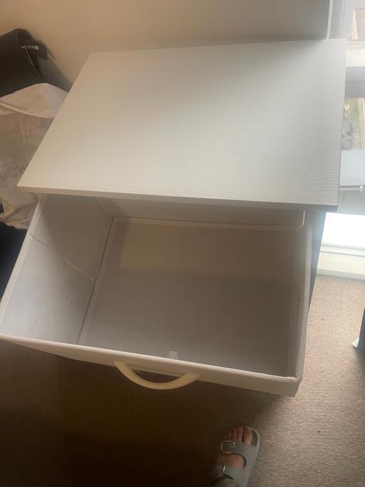 Buy & Sell East India East London - Photos for White 4-Drawer Storage Unit