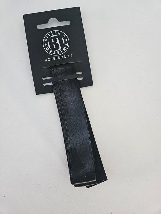 Buy & Sell Weston Point Halton - Photos for 🌟NEW🌟 2 metres of black ribbon