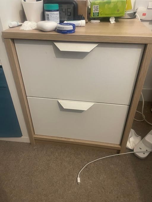 Buy & Sell East India East London - Photos for Small Bedside Cabinet