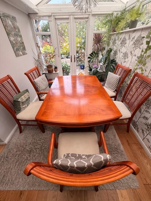 Buy & Sell Harold Wood Havering - Photos for Dinning table