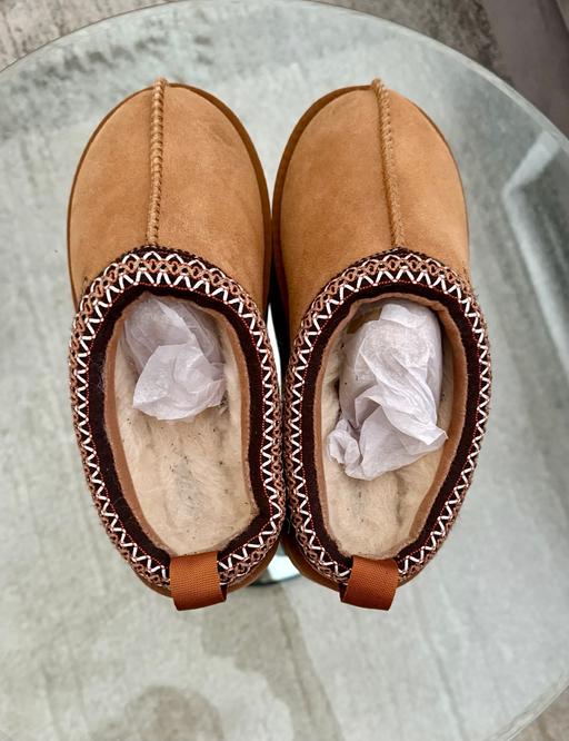 Buy & Sell Streatham Common South West London - Photos for UGG