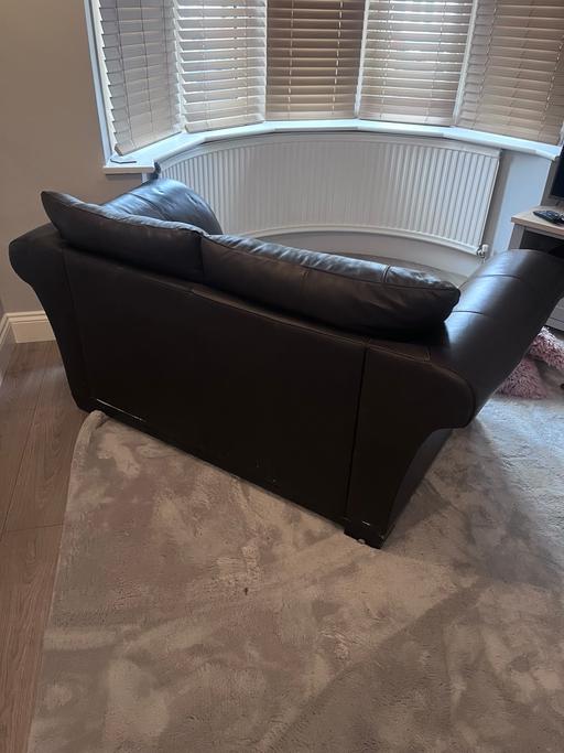 Buy & Sell Hornchurch Havering - Photos for Brown leather sofa